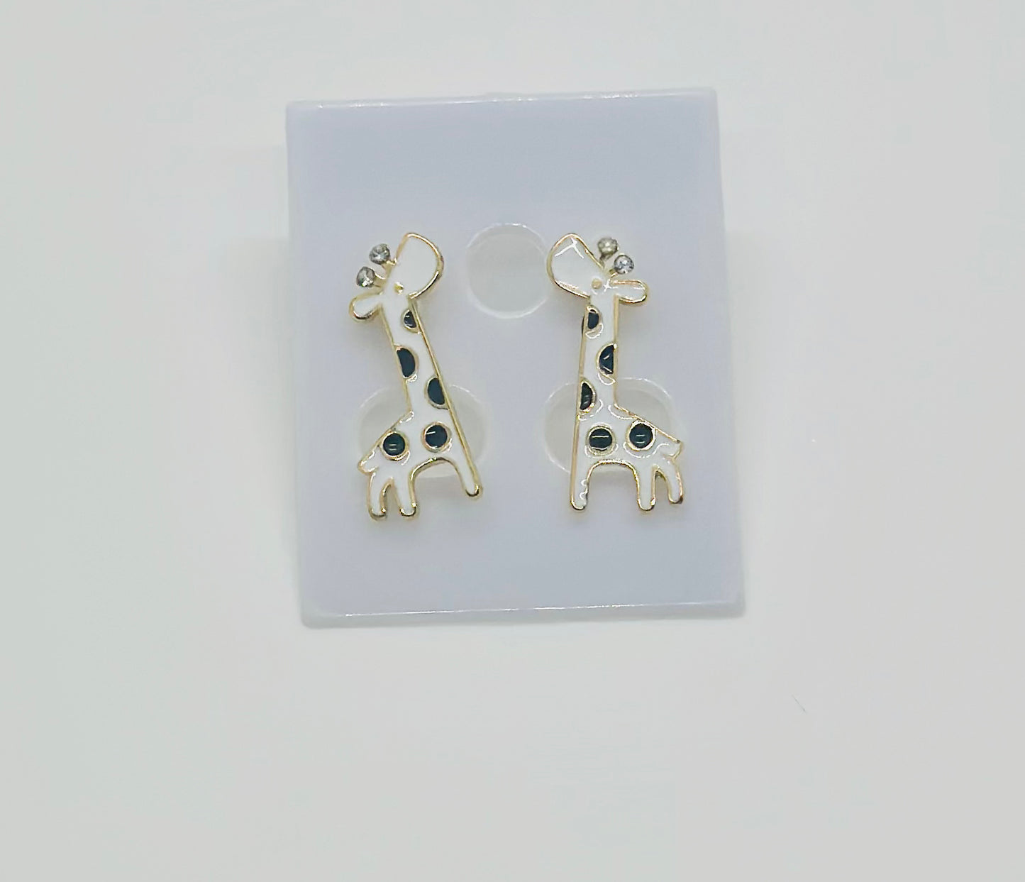 White 🦒 Giraffe Mini Studs