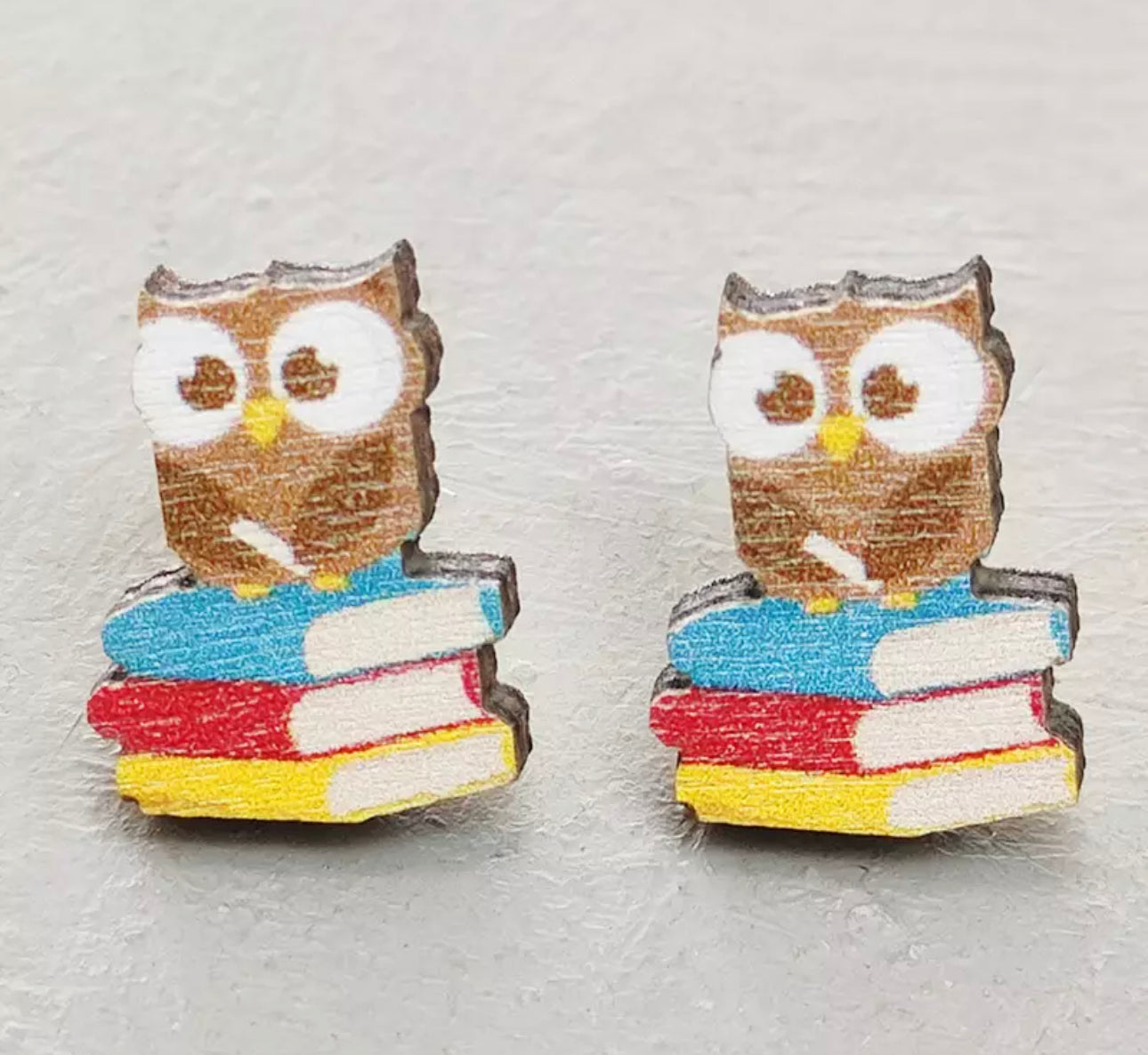 School Owl Wooden Studs